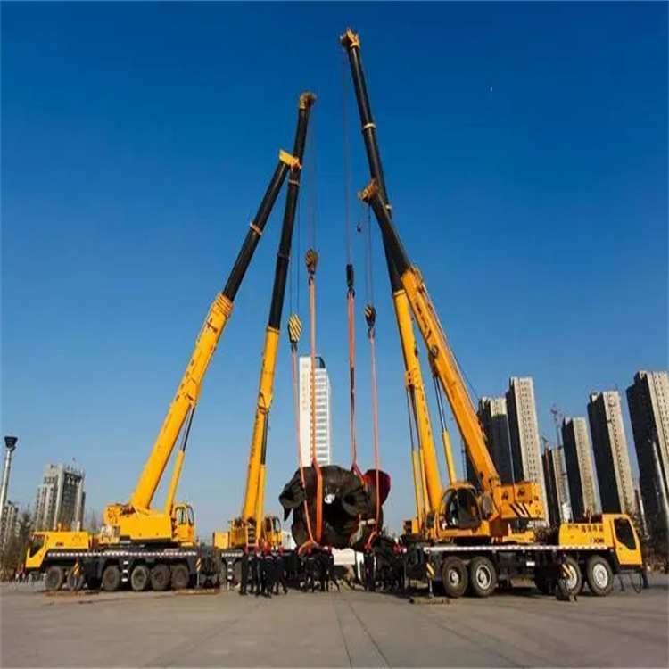 兴国吊集装箱的吊车多少钱